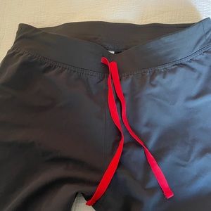 Figs Charcoal Livingston - M Tall